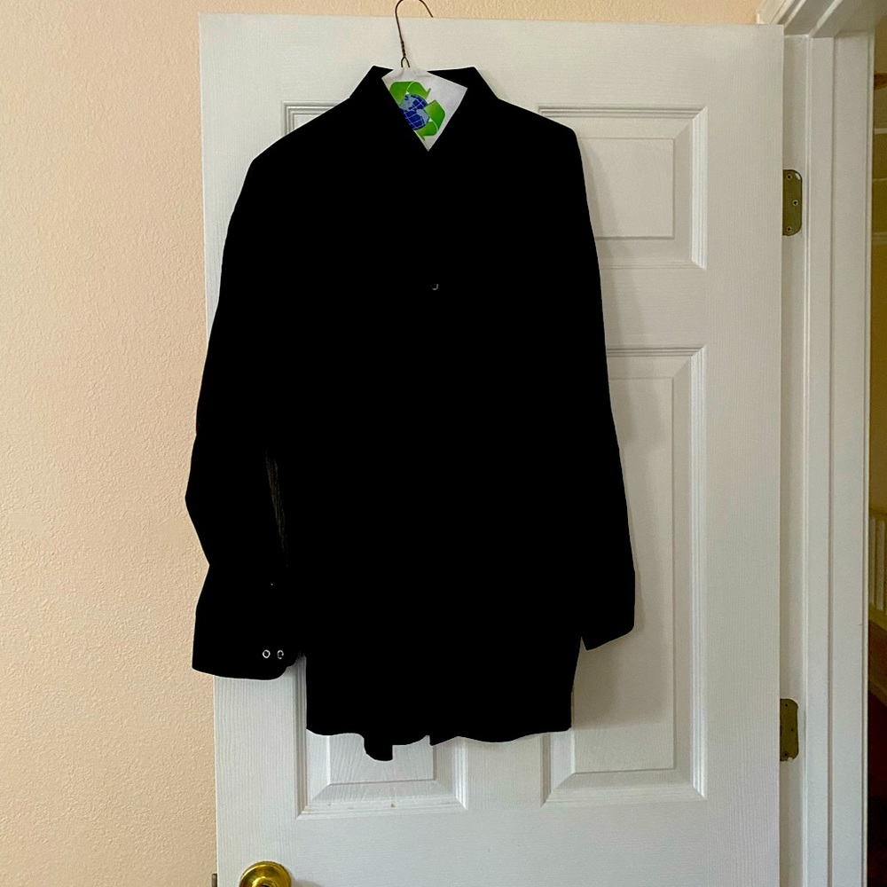 Alfani Men’s dress shirt size large 16 1/2 32-33
